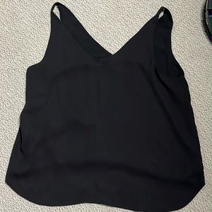 (NWT) Black Loft Top